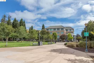 710 City Walk Pl, Hayward, CA 94541 - Photo 39