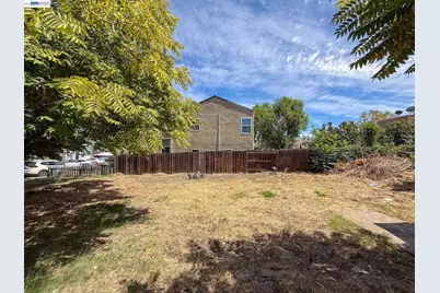 268 17th St, Pittsburg, CA 94565 - Photo 19