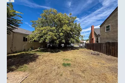 268 17th St, Pittsburg, CA 94565 - Photo 15