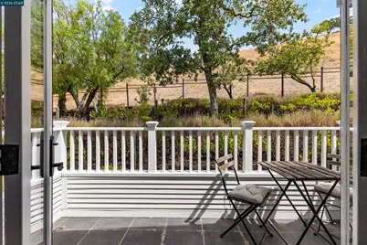 950 Country Lane, Walnut Creek, CA 94596 - Photo 39