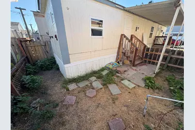 2399 E 14th St #16, San Leandro, CA 94577 - Photo 9