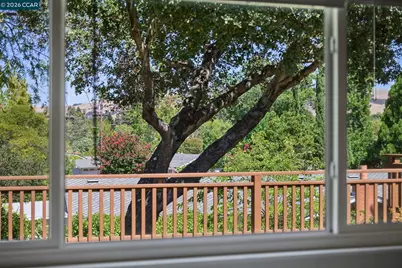 2858 Fyne Dr, Walnut Creek, CA 94598 - Photo 33