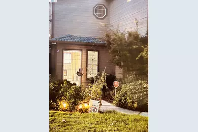 578 4th St, Tracy, CA 95376 - Photo 9