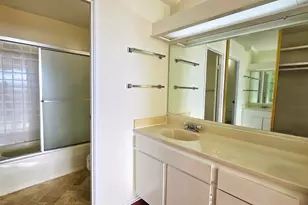 555 Pierce St, Albany, CA 94706 - Photo 15