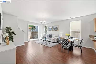 9424 Dunbar Dr, Oakland, CA 94603 - Photo 9