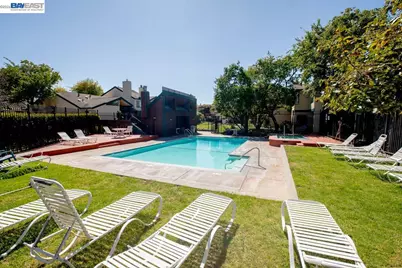 918 Ironwood Rd, Alameda, CA 94502 - Photo 45