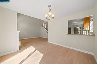 2262 Foxhill Dr, Martinez, CA 94553 - Photo 15