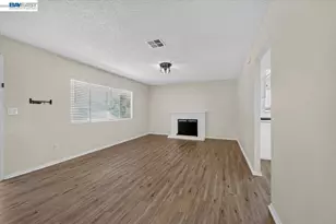 2650 Colony Dr, Tracy, CA 95376 - Photo 9