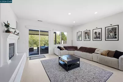 2420 Rushcreek Pl, Vallejo, CA 94591 - Photo 25