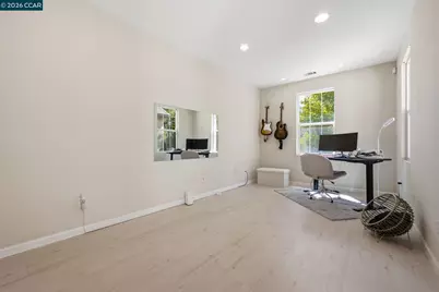 2420 Rushcreek Pl, Vallejo, CA 94591 - Photo 39