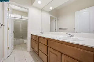 2420 Rushcreek Pl, Vallejo, CA 94591 - Photo 7
