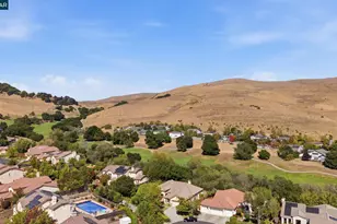 2420 Rushcreek Pl, Vallejo, CA 94591 - Photo 51