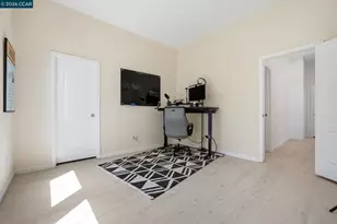 2420 Rushcreek Pl, Vallejo, CA 94591 - Photo 9
