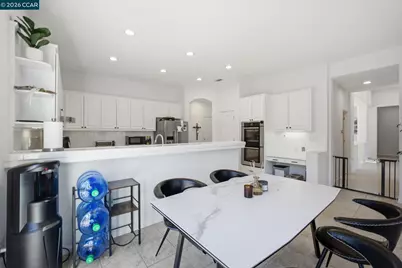 2420 Rushcreek Pl, Vallejo, CA 94591 - Photo 31