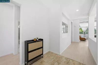 2420 Rushcreek Pl, Vallejo, CA 94591 - Photo 5