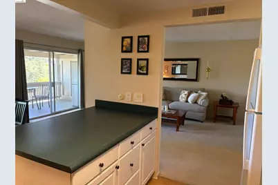 1500 Rockledge Ln #5, Walnut Creek, CA 94595 - Photo 9
