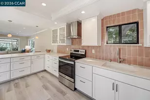 2308 Tice Creek Dr, Walnut Creek, CA 94595 - Photo 9