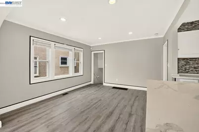 250 Broadmoor Blvd, San Leandro, CA 94577 - Photo 13