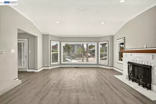250 Broadmoor Blvd, San Leandro, CA 94577 - Photo 9