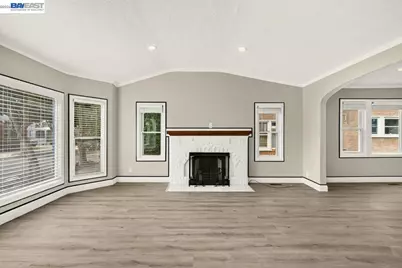 250 Broadmoor Blvd, San Leandro, CA 94577 - Photo 7