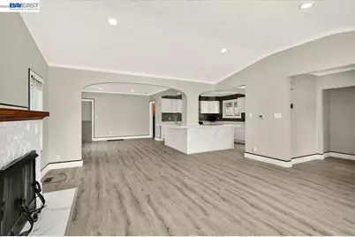 250 Broadmoor Blvd, San Leandro, CA 94577 - Photo 11