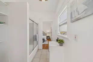 2070 Rosedale Ave, Oakland, CA 94601 - Photo 27