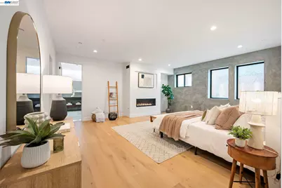 5883 Margarido Dr, Oakland, CA 94618 - Photo 31