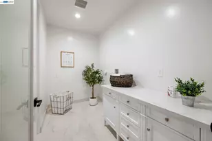 5883 Margarido Dr, Oakland, CA 94618 - Photo 49