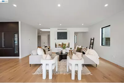 5883 Margarido Dr, Oakland, CA 94618 - Photo 21