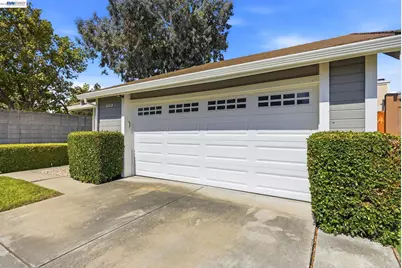 38109 Iris Court, Newark, CA 94560 - Photo 3