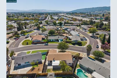 7597 Canterbury Ln, Dublin, CA 94568 - Photo 19