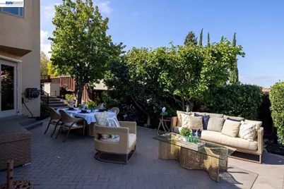 8115 Brittany Dr, Dublin, CA 94568 - Photo 43