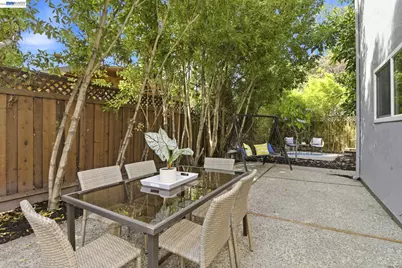 554 Beechmont Lane, Hayward, CA 94544 - Photo 45