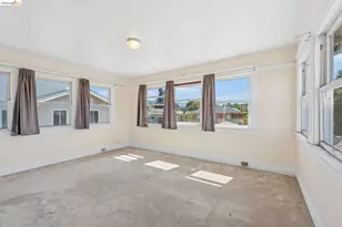 521 Zorah St, Oakland, CA 94606 - Photo 37