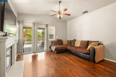 700 Pinedale Ave, Sacramento, CA 95838 - Photo 17