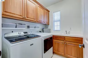 4972 Grayhawk Ct, Dublin, CA 94568 - Photo 55