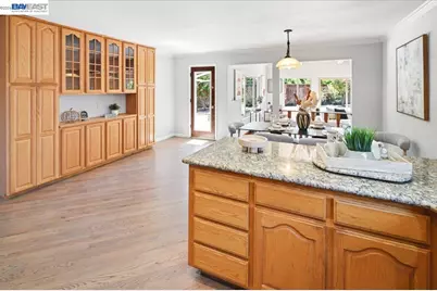 6360 Shorewood Ct, Pleasanton, CA 94588 - Photo 17