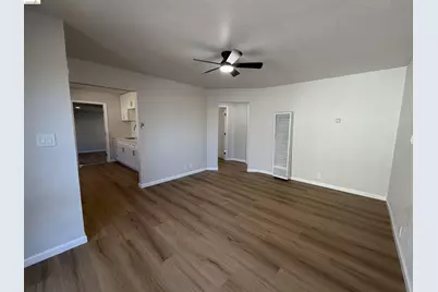935 106th Ave, Oakland, CA 94603 - Photo 5