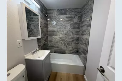 935 106th Ave, Oakland, CA 94603 - Photo 15
