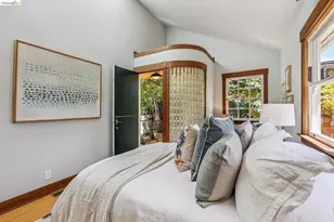 2435 Valley St, Berkeley, CA 94702 - Photo 57