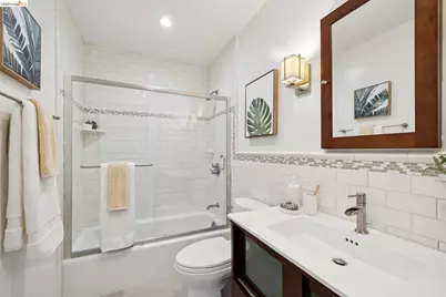 6040 Chelton Dr, Oakland, CA 94611 - Photo 33