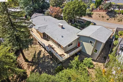 6040 Chelton Dr, Oakland, CA 94611 - Photo 49