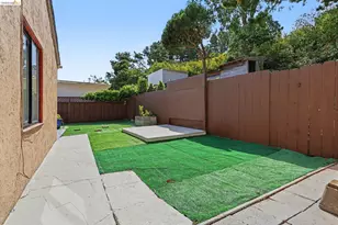 258 Dundee Dr, South San Francisco, CA 94080 - Photo 7