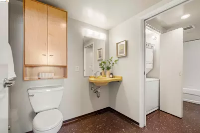 1500 Park Ave #435, Emeryville, CA 94608 - Photo 19