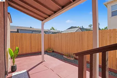 592 Lewis Ave, San Leandro, CA 94577 - Photo 15
