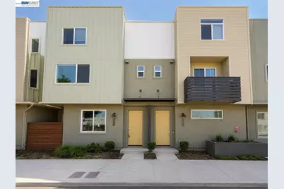 977 24th St, Oakland, CA 94607 - Photo 1