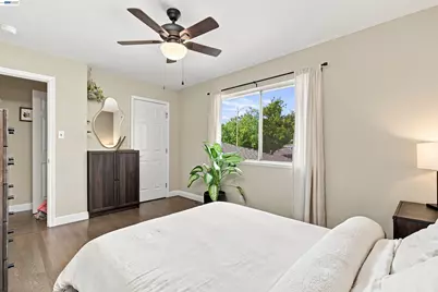 4747 Capay Dr #2, San Jose, CA 95118 - Photo 17