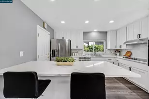 8569 Wicklow Ln, Dublin, CA 94568 - Photo 15