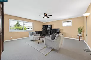 8569 Wicklow Ln, Dublin, CA 94568 - Photo 35