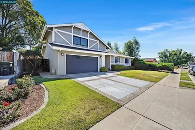 8569 Wicklow Ln, Dublin, CA 94568 - Photo 3